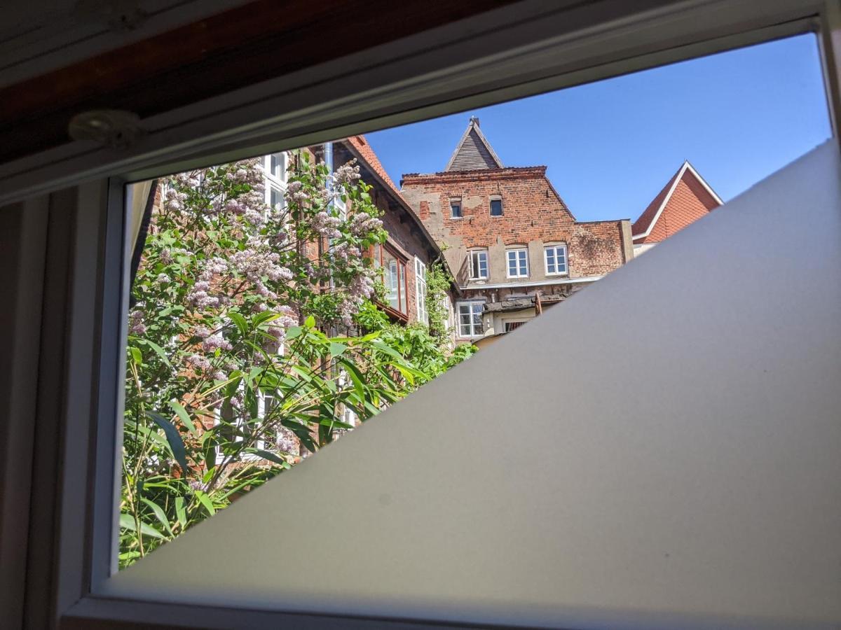 Backsteinflair - Luenemitte Apartment Lüneburg Exterior foto